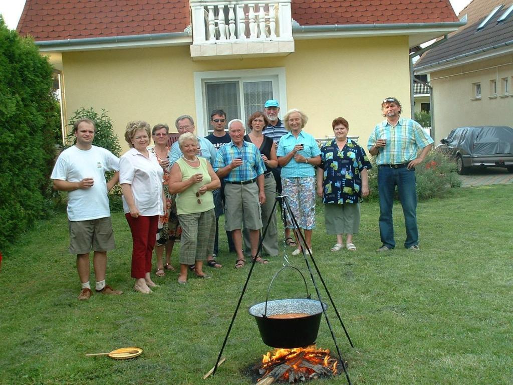 Apartmanház Cédrus 8. Zalakaros Quarto foto